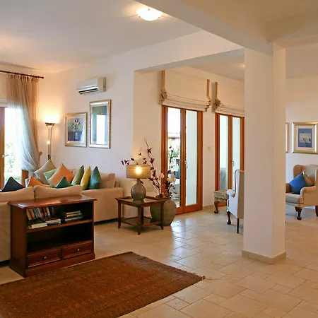 Hotel Aphrodite Hills - Premium Serviced 4*