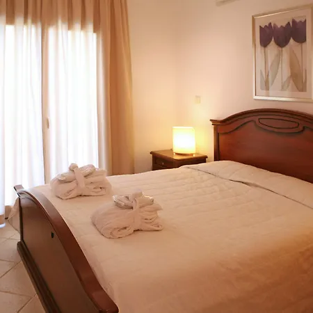 Aphrodite Hills - Premium Serviced 4* Kouklia