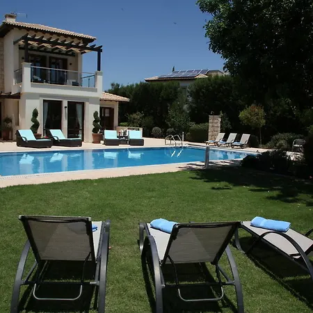 Aphrodite Hills - Premium Serviced Hotel 4*