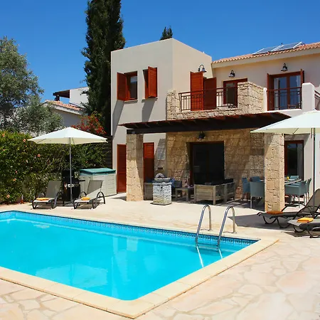 Aphrodite Hills - Premium Serviced