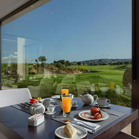 Hotel Aphrodite Hills - Premium Serviced 4*