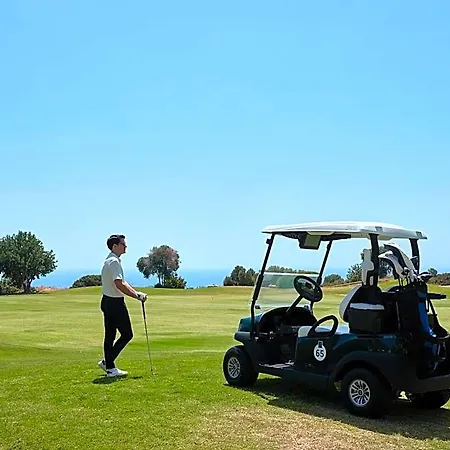 Aphrodite Hills - Premium Serviced Hotel 4*