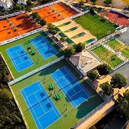 Aphrodite Hills - Premium Serviced Hotel