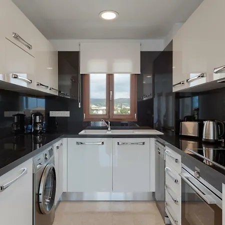 Hotel Aphrodite Hills - Premium Serviced 4*