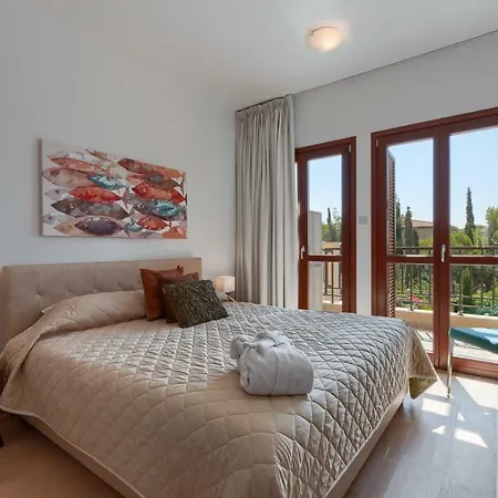 Aphrodite Hills - Premium Serviced 4* Kuklia