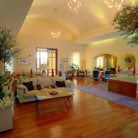 Hotel Aphrodite Hills - Premium Serviced Kouklia