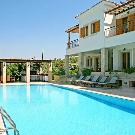 Hotel Aphrodite Hills - Premium Serviced 4*