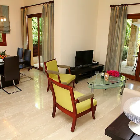 Aphrodite Hills - Premium Serviced Hotel 4*