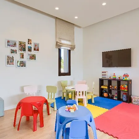 Aphrodite Hills - Premium Serviced Kouklia