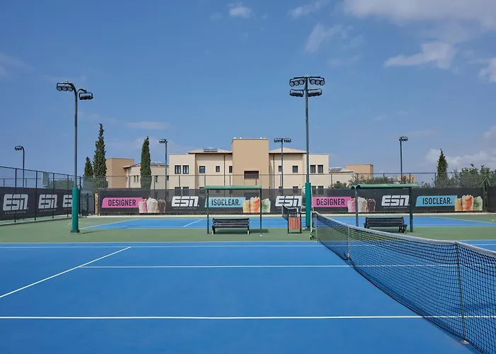 Hotell Aphrodite Hills - Premium Serviced