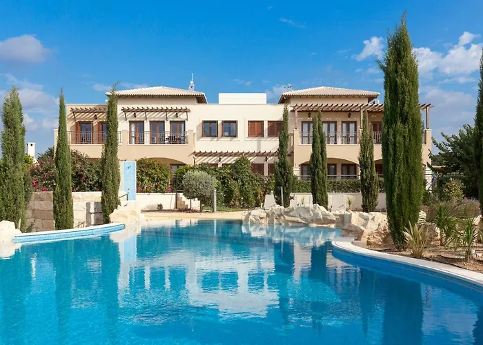 Hotell Aphrodite Hills - Premium Serviced