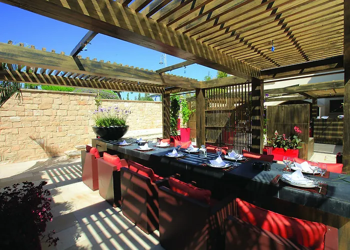 Aphrodite Hills - Premium Serviced 4*