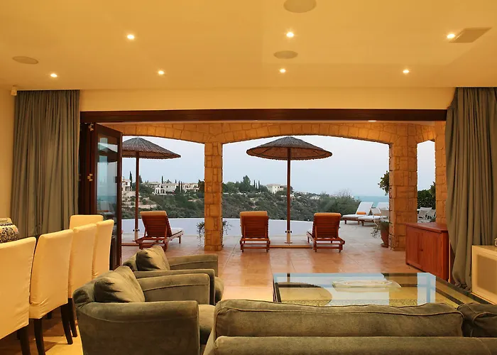 Aphrodite Hills - Premium Serviced