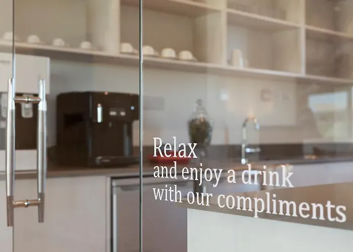 Hotell Aphrodite Hills - Premium Serviced 4*