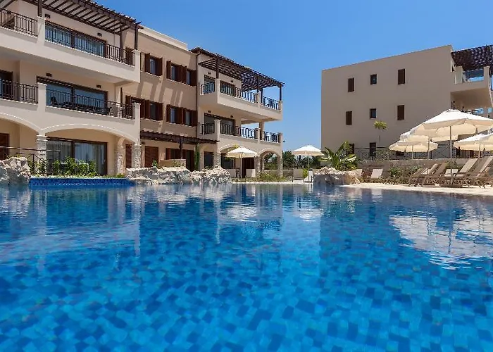 Aphrodite Hills - Premium Serviced 4*